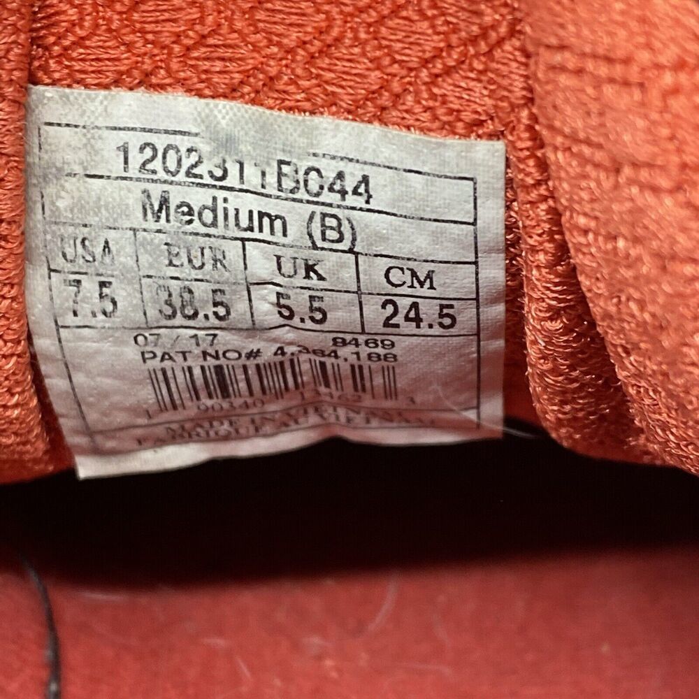 Brooks Adrenaline GTS 17 1202311B044 womens 7.5 gray orange running athletic - Picture 7 of 8